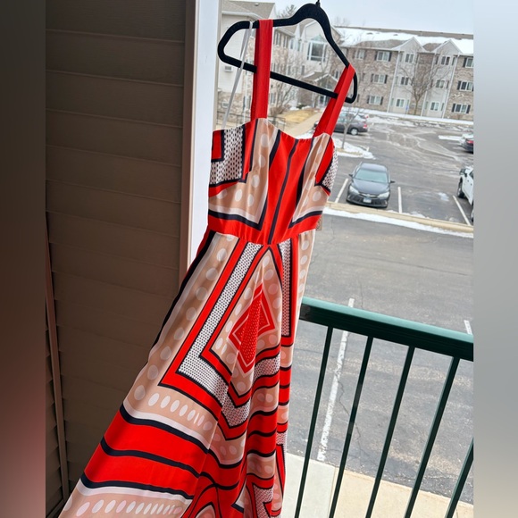 🆕🌹Eliza J Red Geometric Print Maxi Dress Size 8P Smocked Summer Midi Maxi Dress - Picture 5 of 14